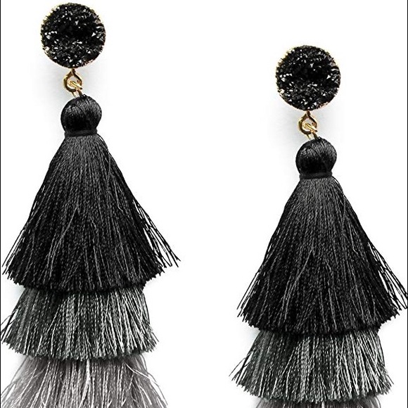 Sold - Picture 3 of 3